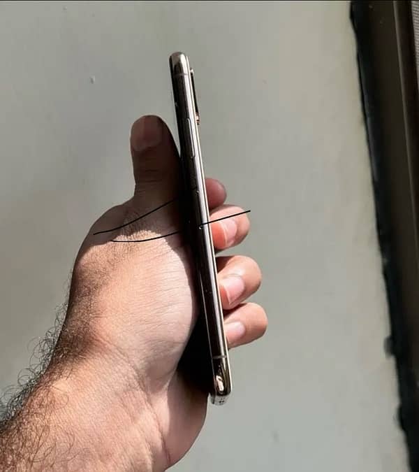 Iphone XS 64 GB PTA 3