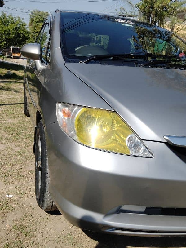 Honda City IDSI 2004 4