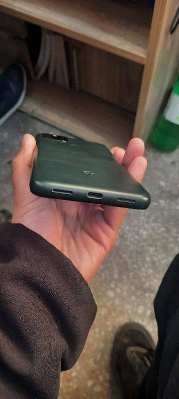 Google Pixel 5A 4