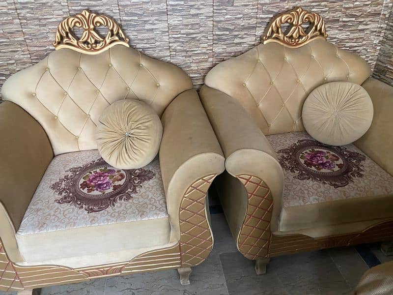 5 seater Sofa 3