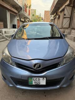 Toyota Vitz 2017