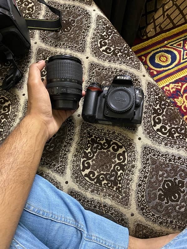 nikon d90 with 18-105mm lens 8