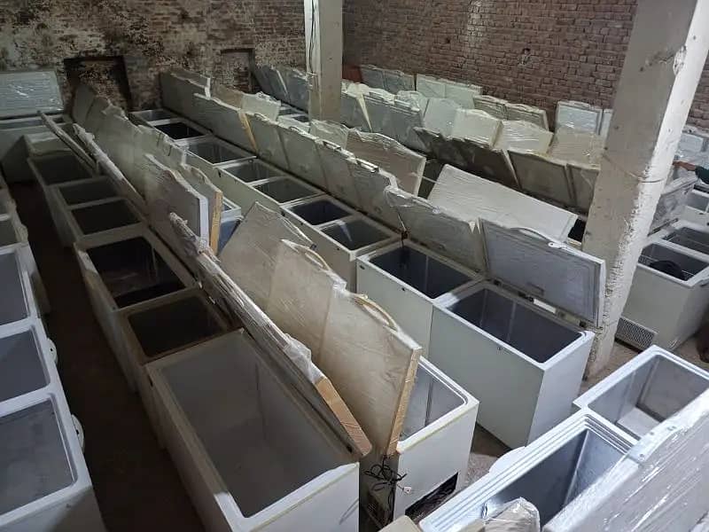 Fridges & Freezers new condition is avilable 3