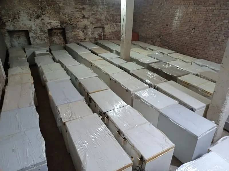 Fridges & Freezers new condition is avilable 14