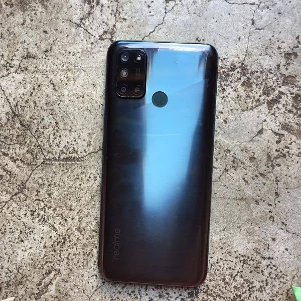 realme 7i  8/128 rs20000 1