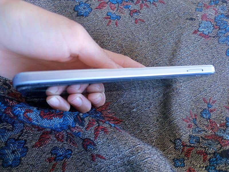 Infinix note 12 4
