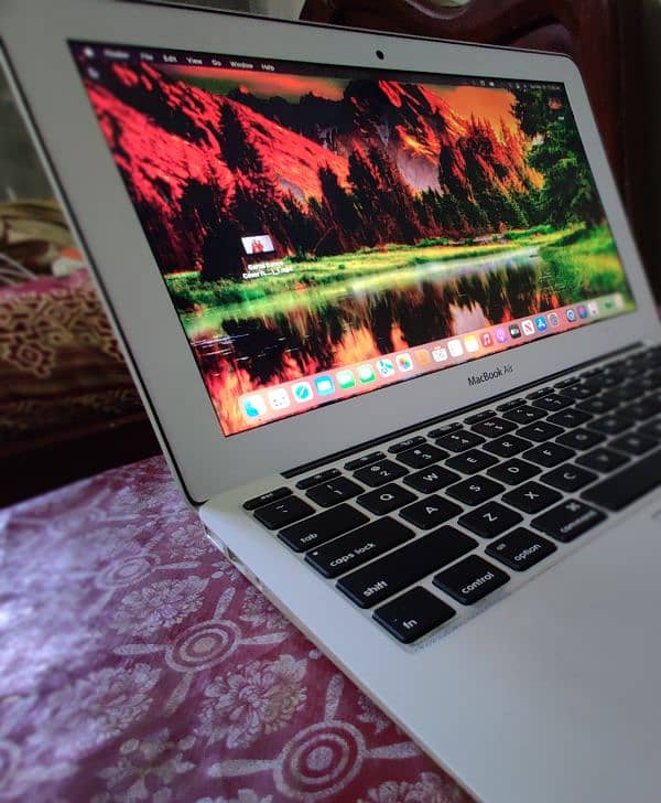 Apple MacBook air Early 2015 128Gb 2