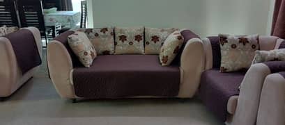 Sofa Set In Excellent Condition