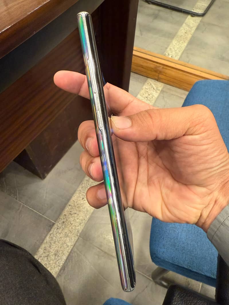 Galaxy Note 10 plus 12/256 Dual sim 4