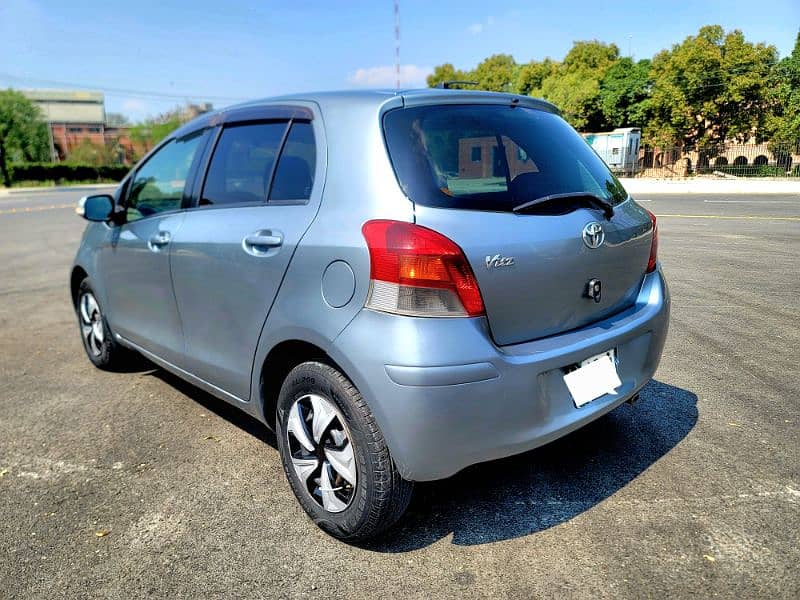 Toyota Vitz 2008/12 9