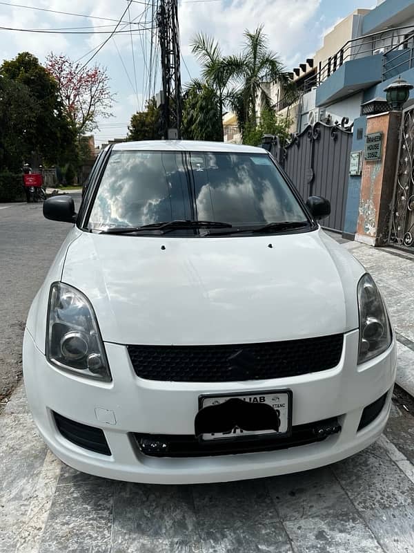 Suzuki Swift 2011 0