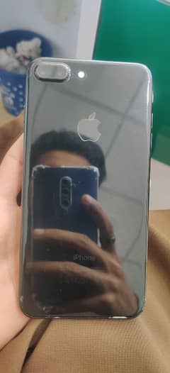 iPhone 7 plus 128 GB water pack Set 1 month pehle Uk see aya he