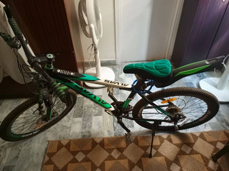 bicycle in good condition imported from us 3