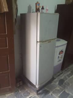 Dawlance refrigerator