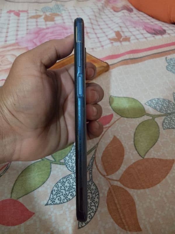 Redmi Note 9s 13