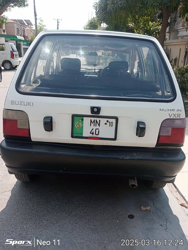 Suzuki Mehran VXR 2010 3