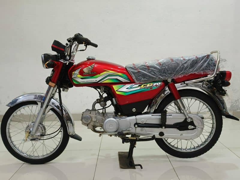 Honda CD 70 2023 Model 5