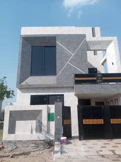 8 Marla Brand New House For Rent In Bahria Orchard