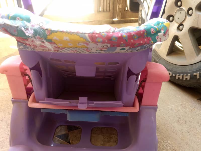 Baby cot 1