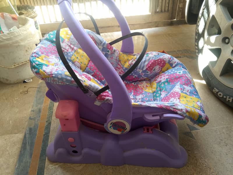 Baby cot 3