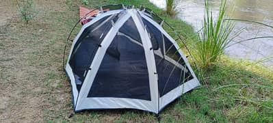 Camping tent