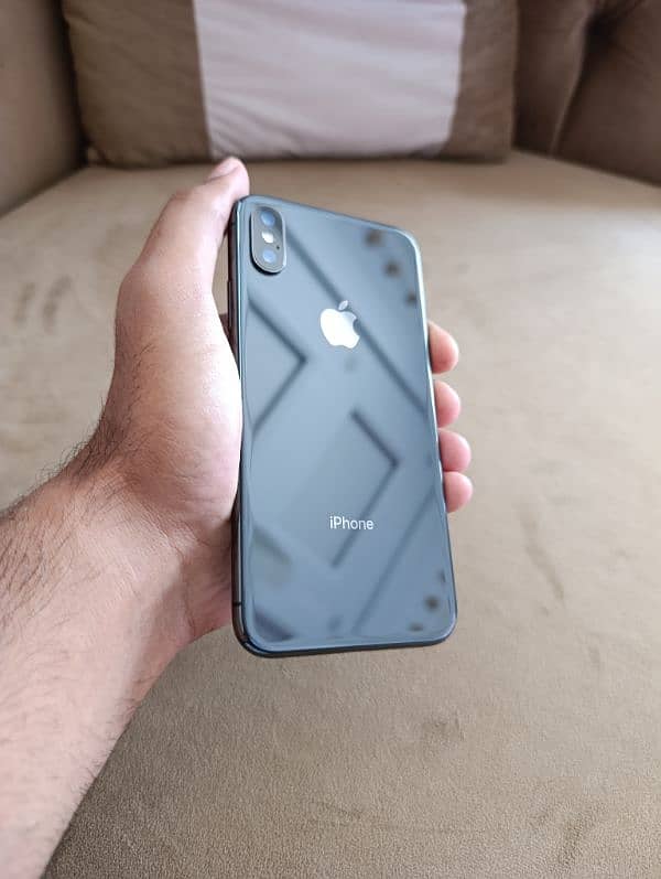 Apple iphone x 256GB pta approved 10/10 condition 0