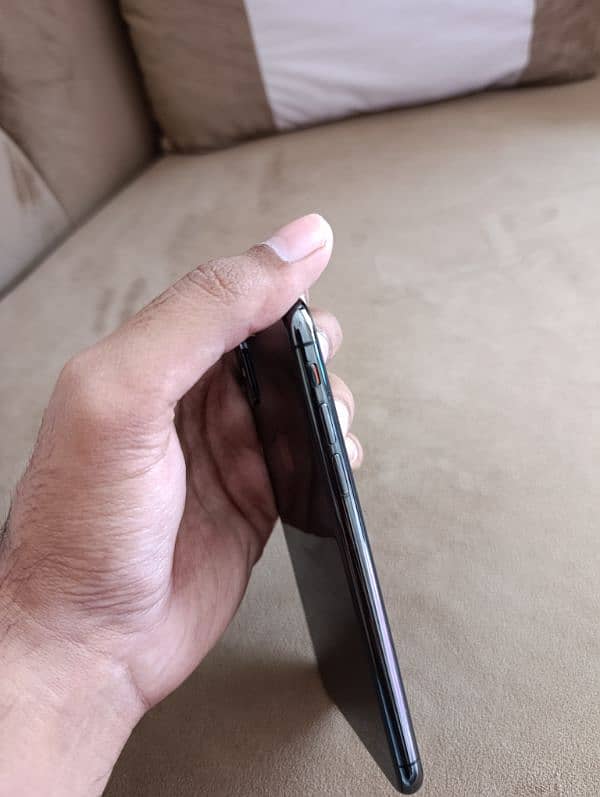 Apple iphone x 256GB pta approved 10/10 condition 7