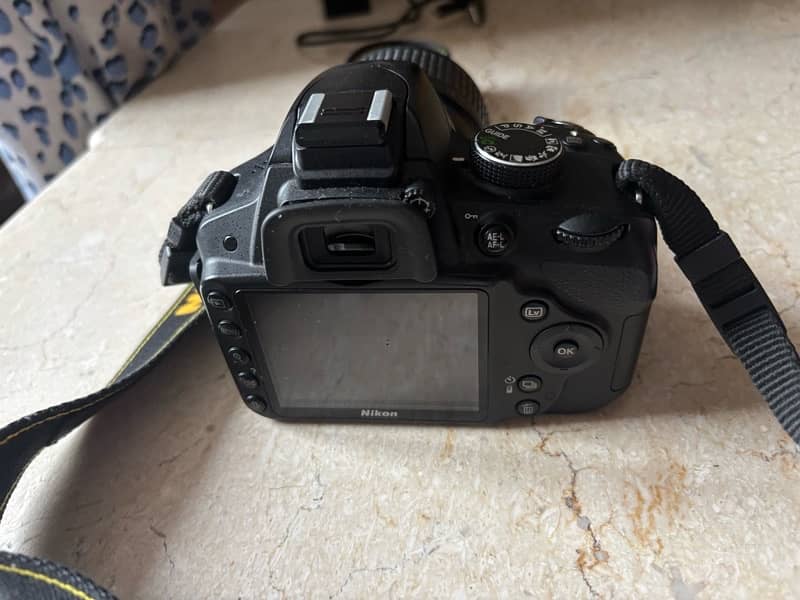 D3200 in excellent condition 0