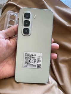 Hot 50pro 8+8gb 128gb One week used