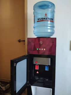 PEL  water dispenser with Refg