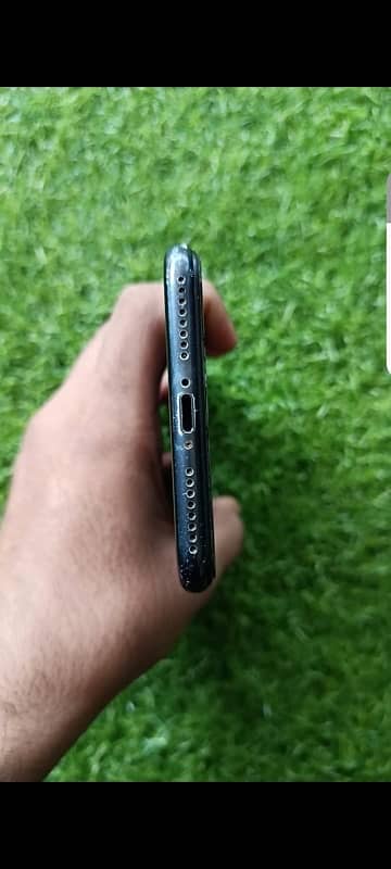 iPhone [Model] - Used, Fully Functional, Best Price! 2