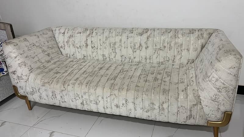 7 seater sofa set just one month used! 4