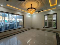 i-8 Upper Portion With Servant Is Available For Rent in Prime location of Islamabad