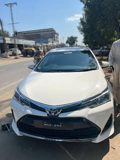 Toyota Corolla GLI 2018 Special Edition Super White