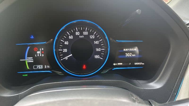 Honda Vezel 2015 12