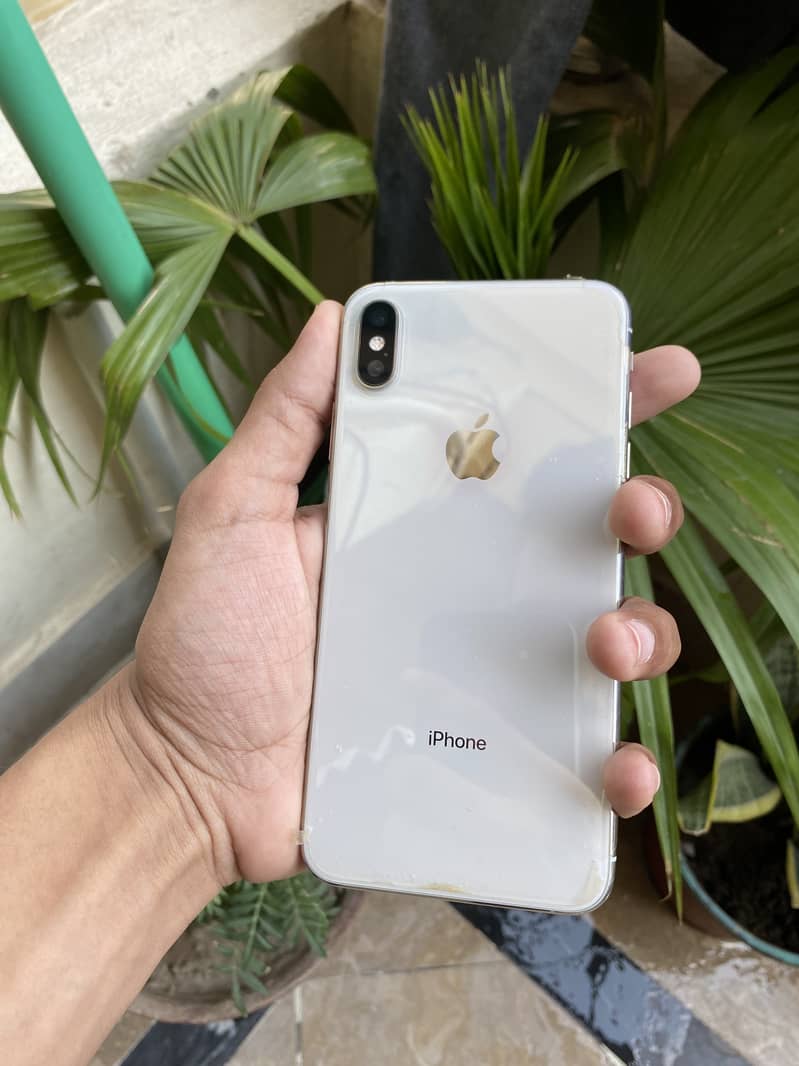 iphone XS Max PTA approved 256gb 1