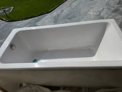 Unused Bathtub for Sale - 5ft