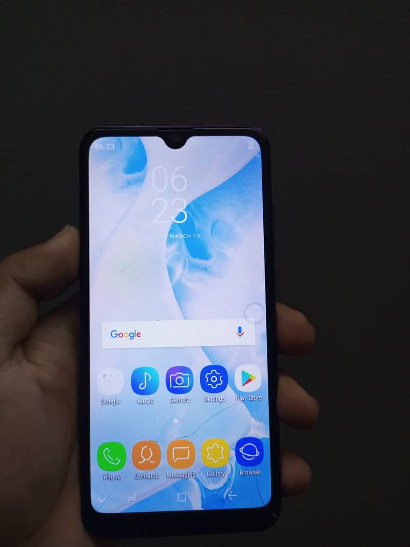 OPPO Reno Glow 2