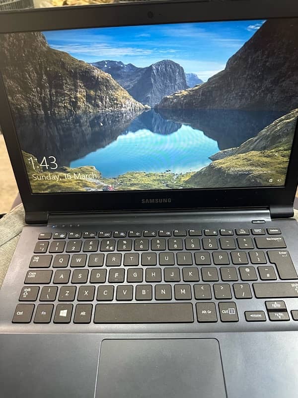 samsung laptop 1