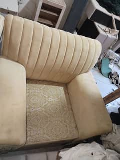 5 seater sofa golden  walvet and golden vasecos