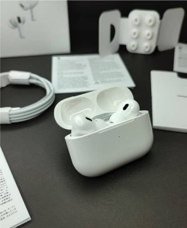 Apple AirPods Pro 2 2