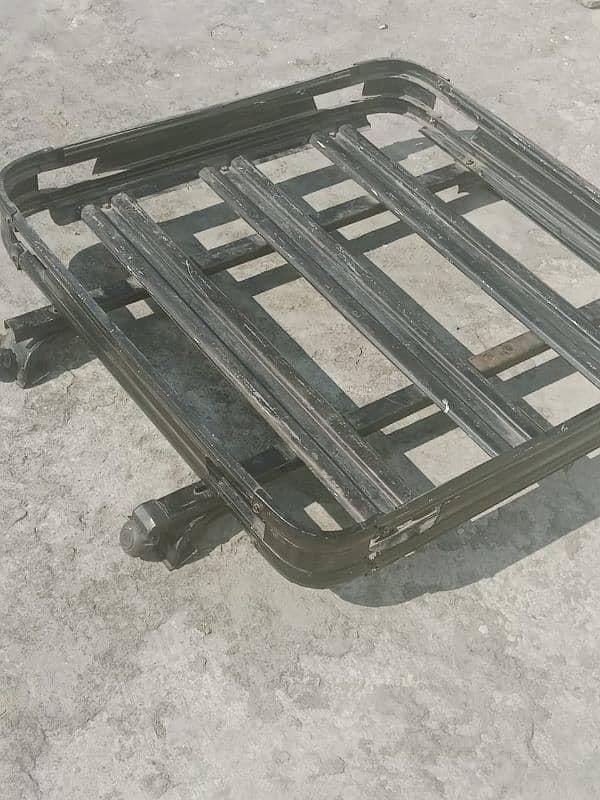 car roof top carrier 0