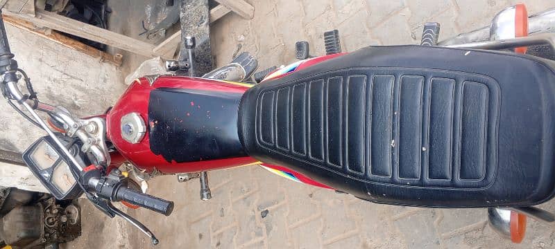 Honda 125 First Owner one hand used A one condition 2