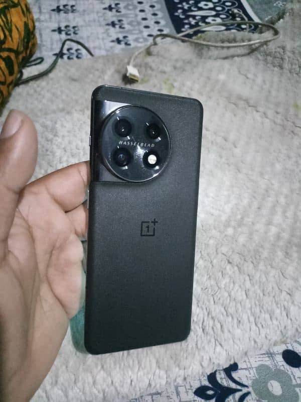 OnePlus 11  5G 0