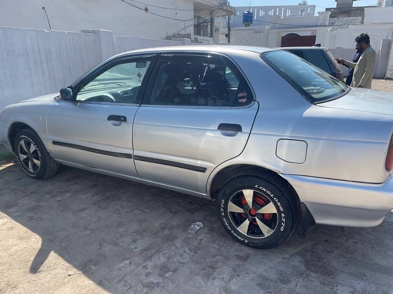 Suzuki Baleno 2003 8