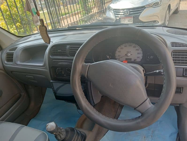 Suzuki  Alto 2011 13