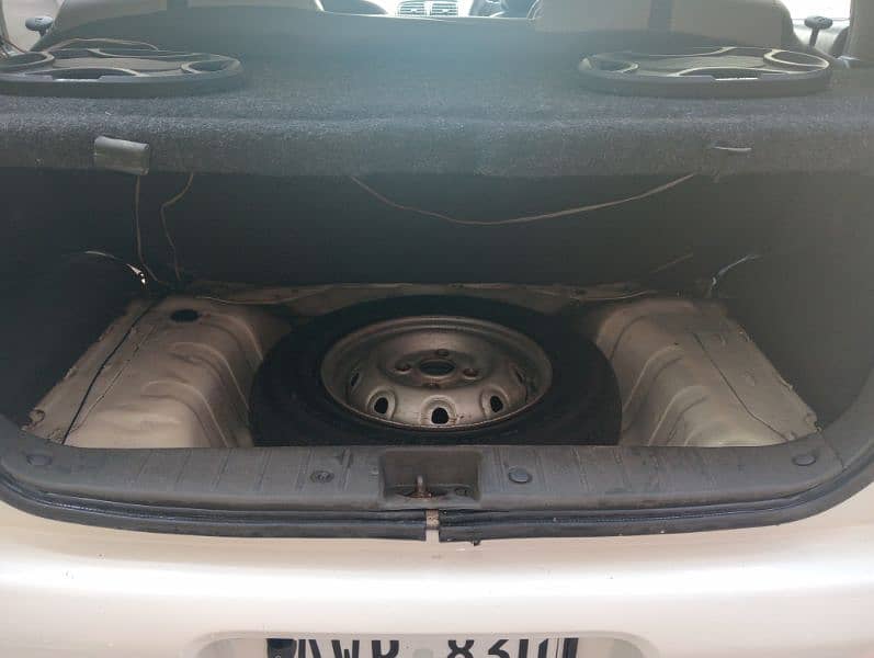 Suzuki  Alto 2011 16