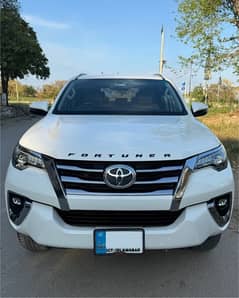 Toyota Fortuner Sigma 2018 (Diesel)