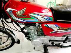 Honda 125 Model 2023 with Golden Number is 5000 Only 3300 KM Use