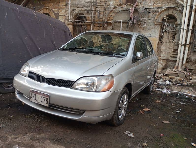 Toyota Platz 2001 5